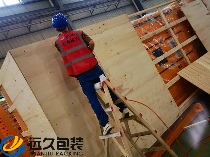 木制框架包装箱可分为内框架和外框架结构