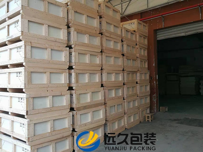 外框架木质包装箱